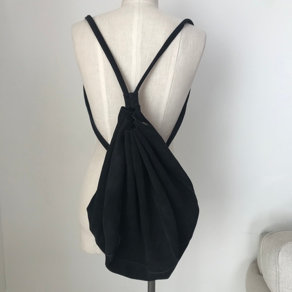 100% Leather Black Shoulder Back Bag